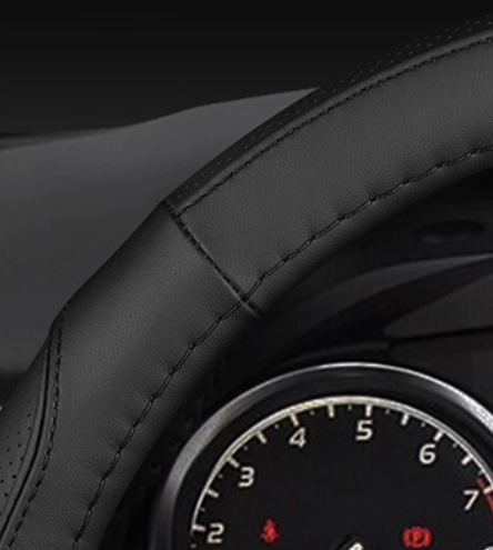 Шкіряний чохол на кермо автомобіля Suzuki чорний 60069 фото